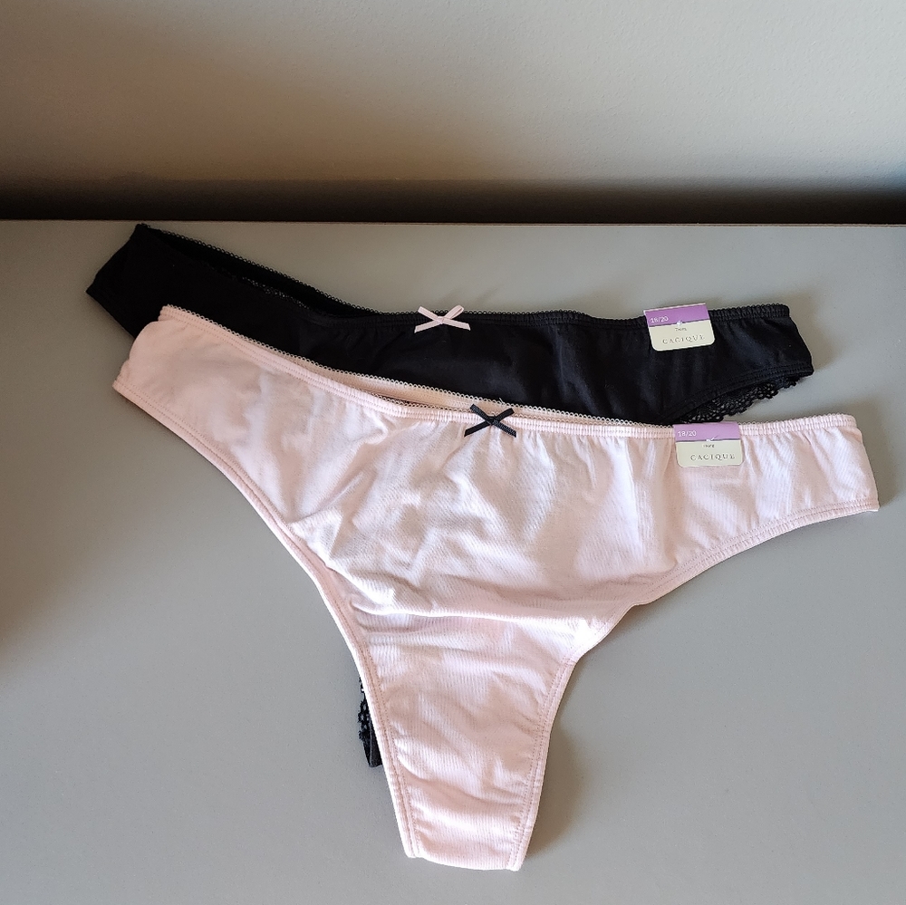 4 Cacique lace back thongs